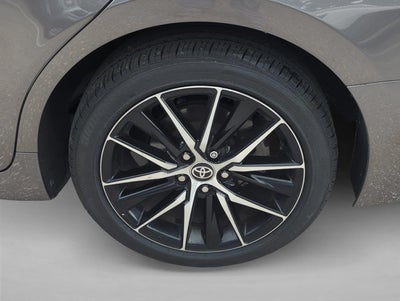 2024 Toyota Camry SE Auto (SE)