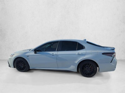 2023 Toyota Camry SE Auto (SE)