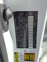 2024 Toyota Camry SE Auto (SE)