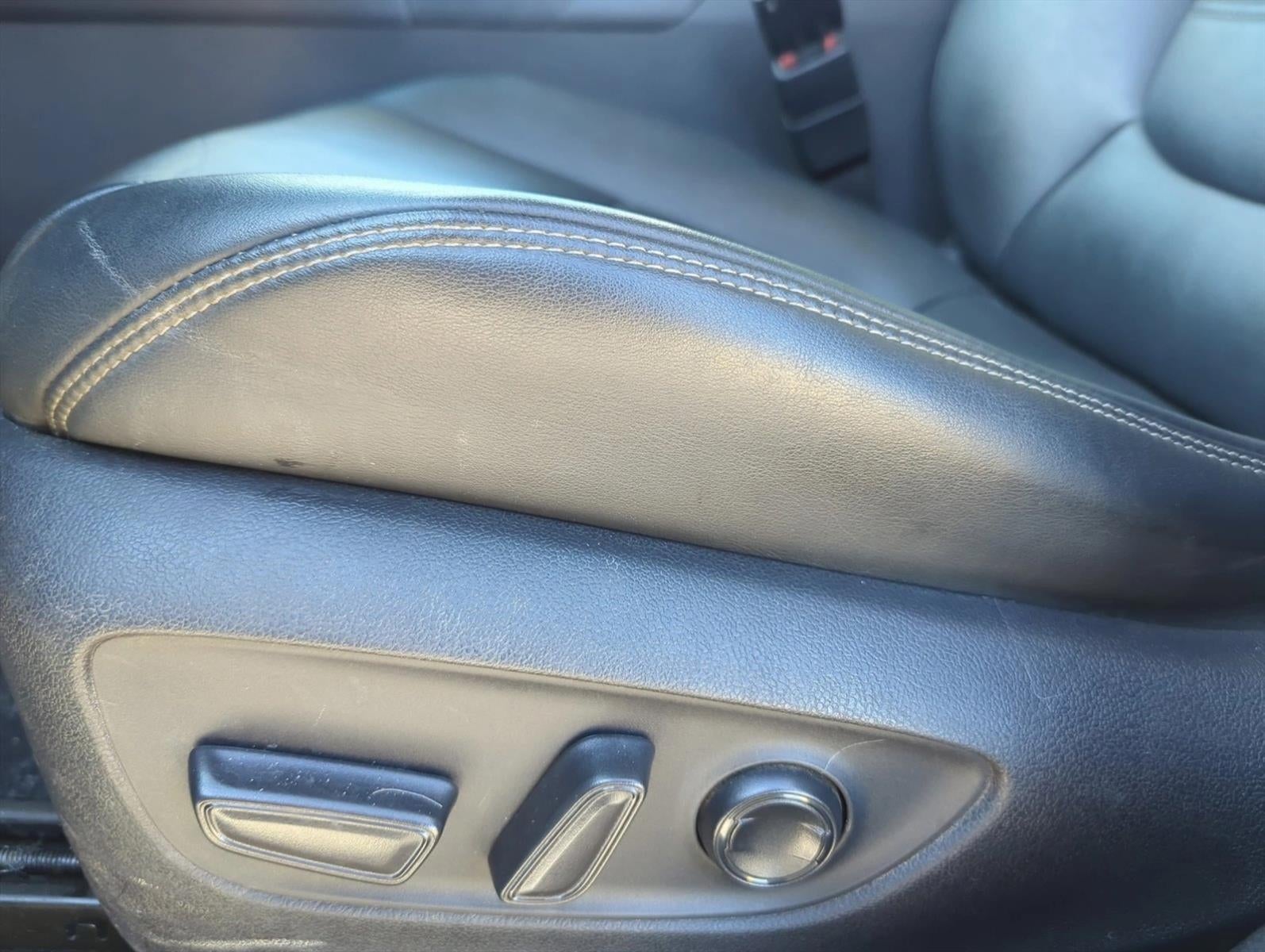 2021 Toyota RAV4 Hybrid XLE Premium AWD (Natl)