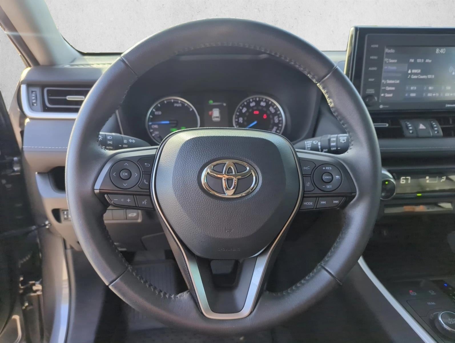 2022 Toyota RAV4 Hybrid XLE Premium AWD (Natl)