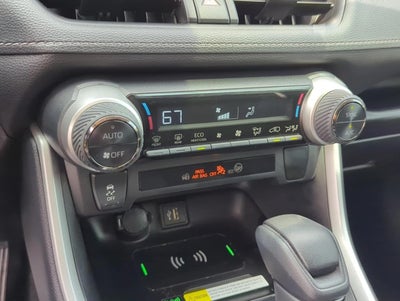 2025 Toyota RAV4 Hybrid LE AWD (Natl)