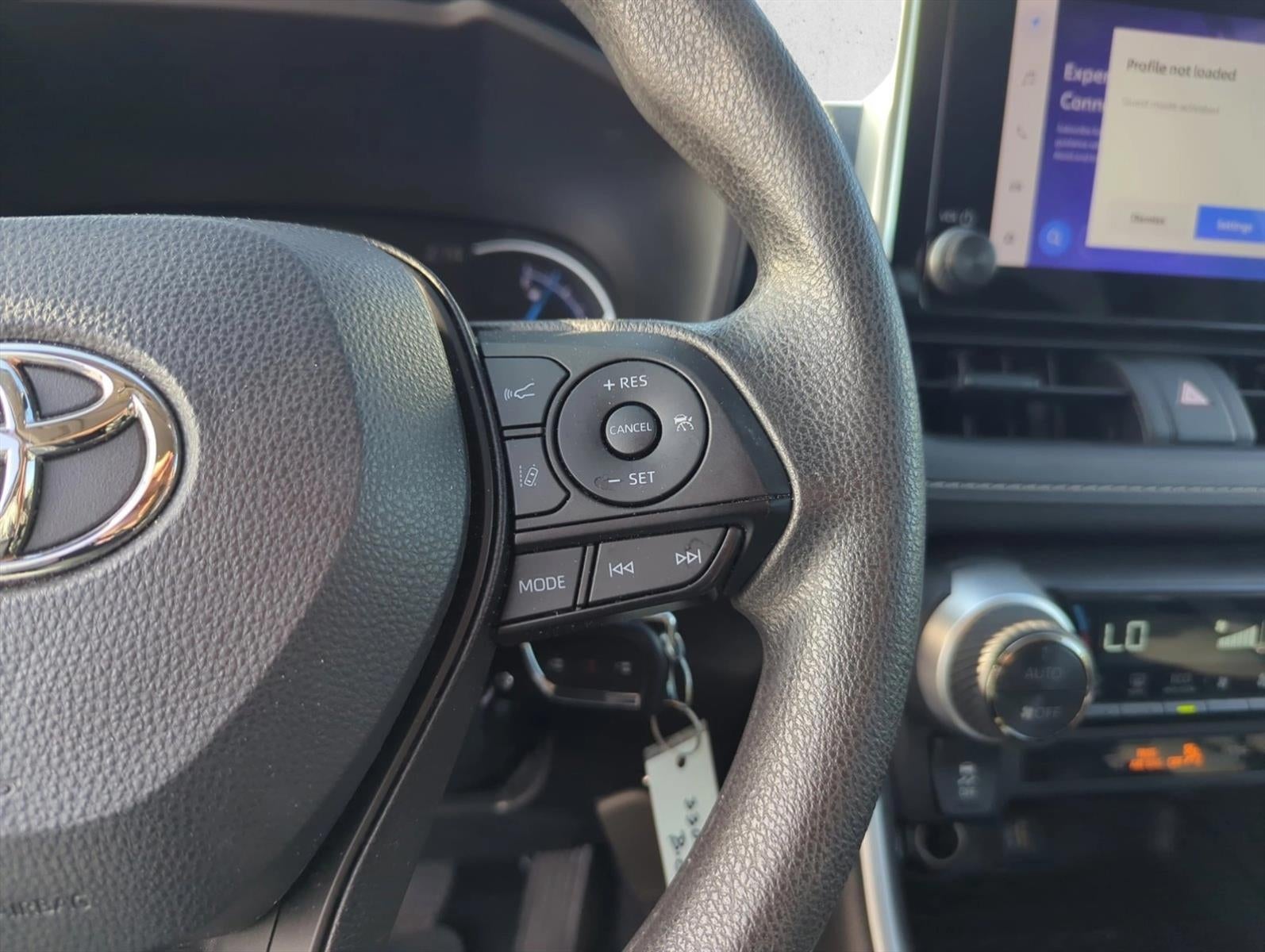 2023 Toyota RAV4 Hybrid LE AWD (Natl)