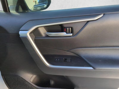 2023 Toyota RAV4 Hybrid SE AWD (Natl)