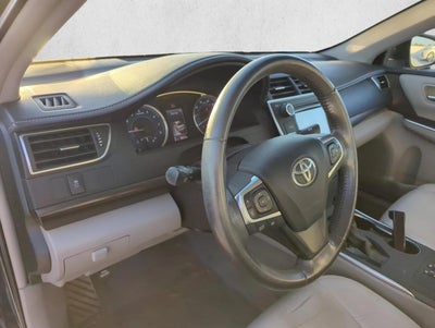 2016 Toyota Camry 4dr Sdn I4 Auto XLE (SE)