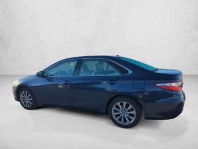 2016 Toyota Camry 4dr Sdn I4 Auto XLE (SE)