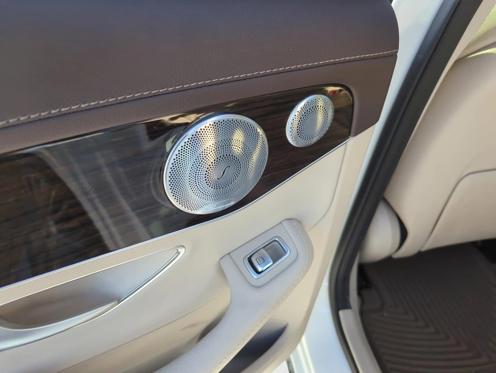 2016 Mercedes-Benz C-Class C 300 4MATIC® Luxury Sedan