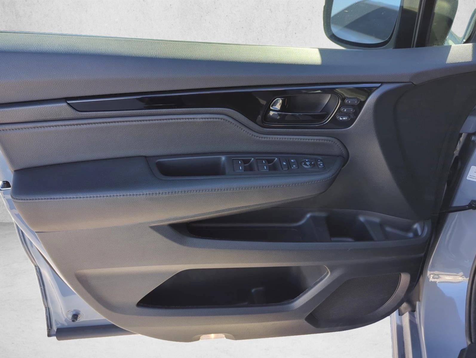 2024 Honda Odyssey Touring Auto