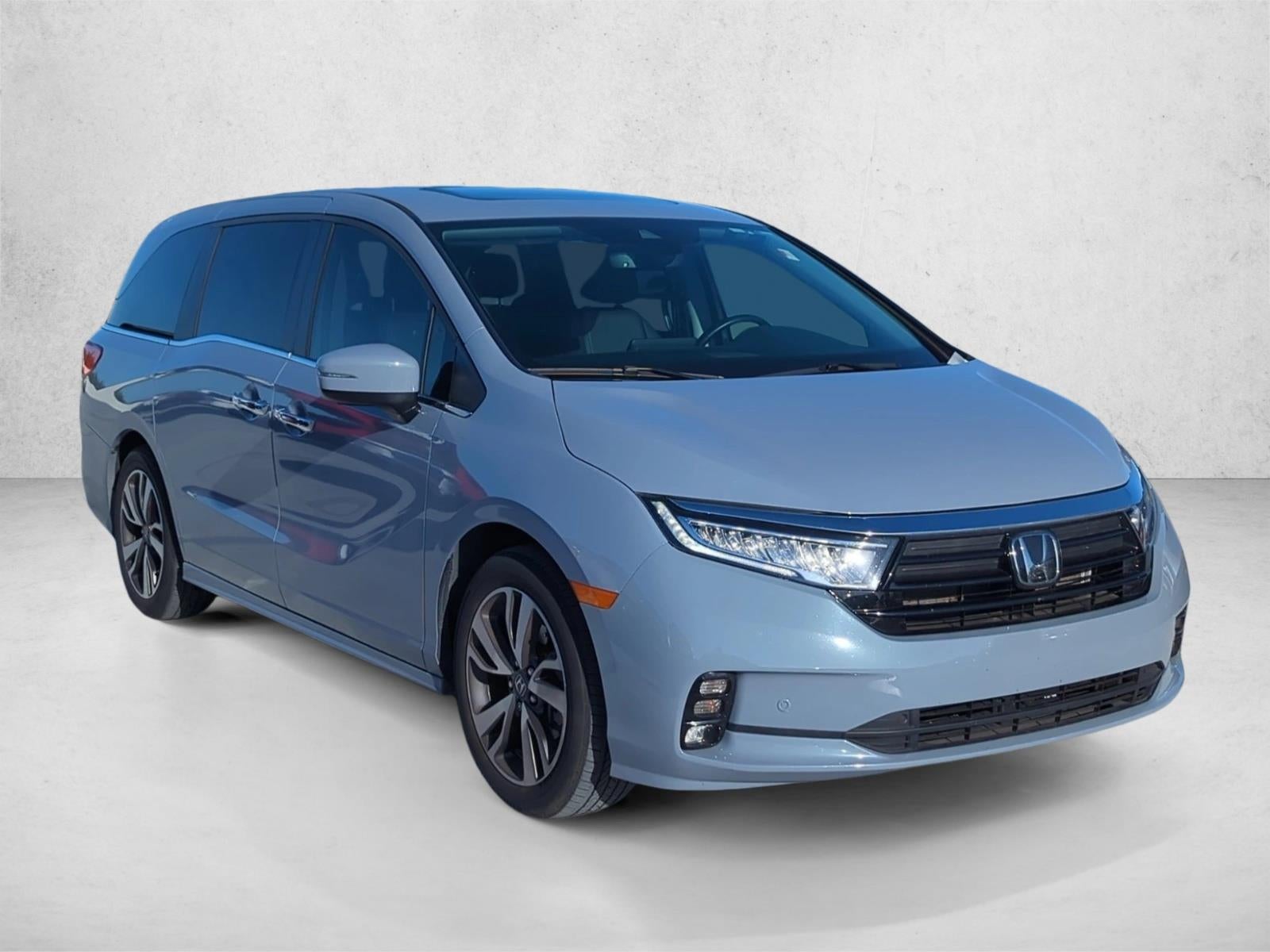 2024 Honda Odyssey Touring Auto