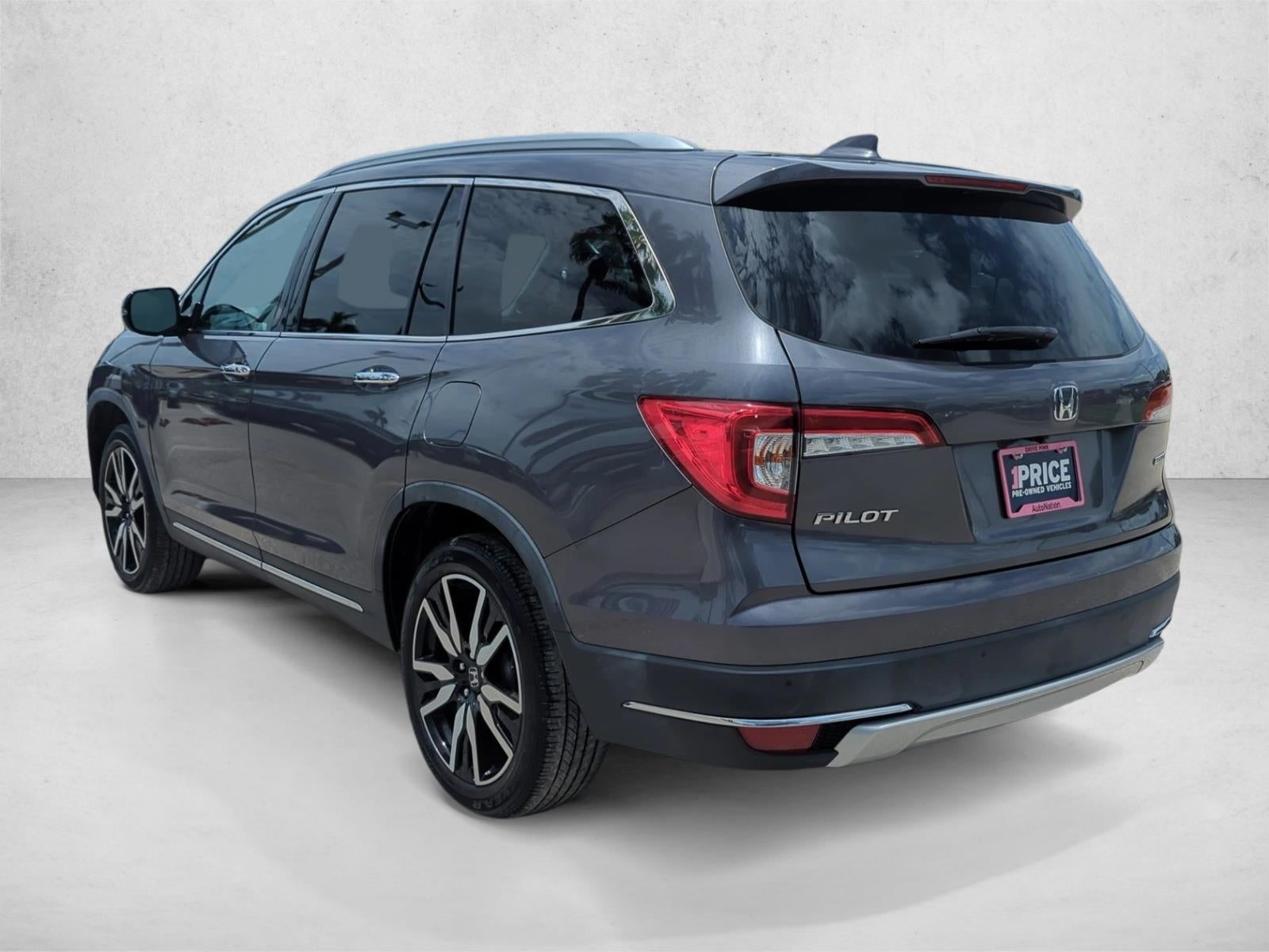 2022 Honda Pilot Touring 7-Passenger 2WD