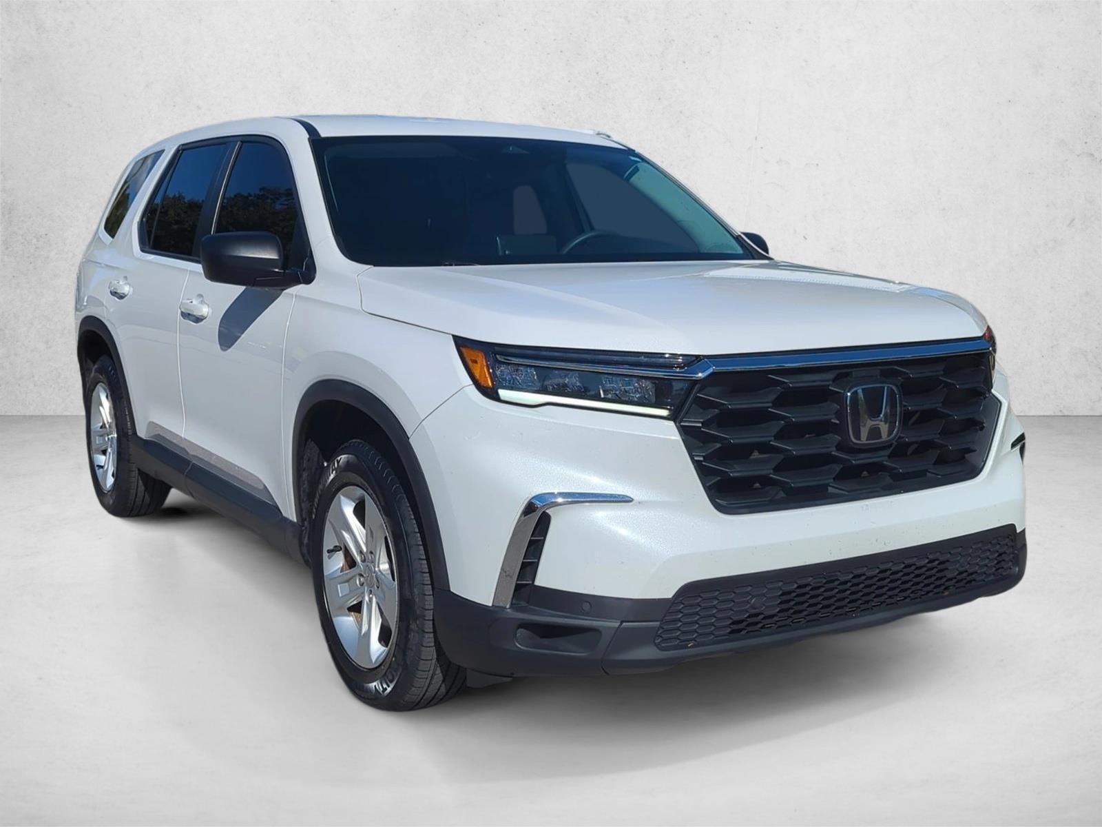 2023 Honda Pilot LX 2WD