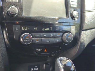 2020 Nissan Rogue FWD SV