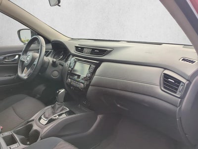 2018 Nissan Rogue FWD SV