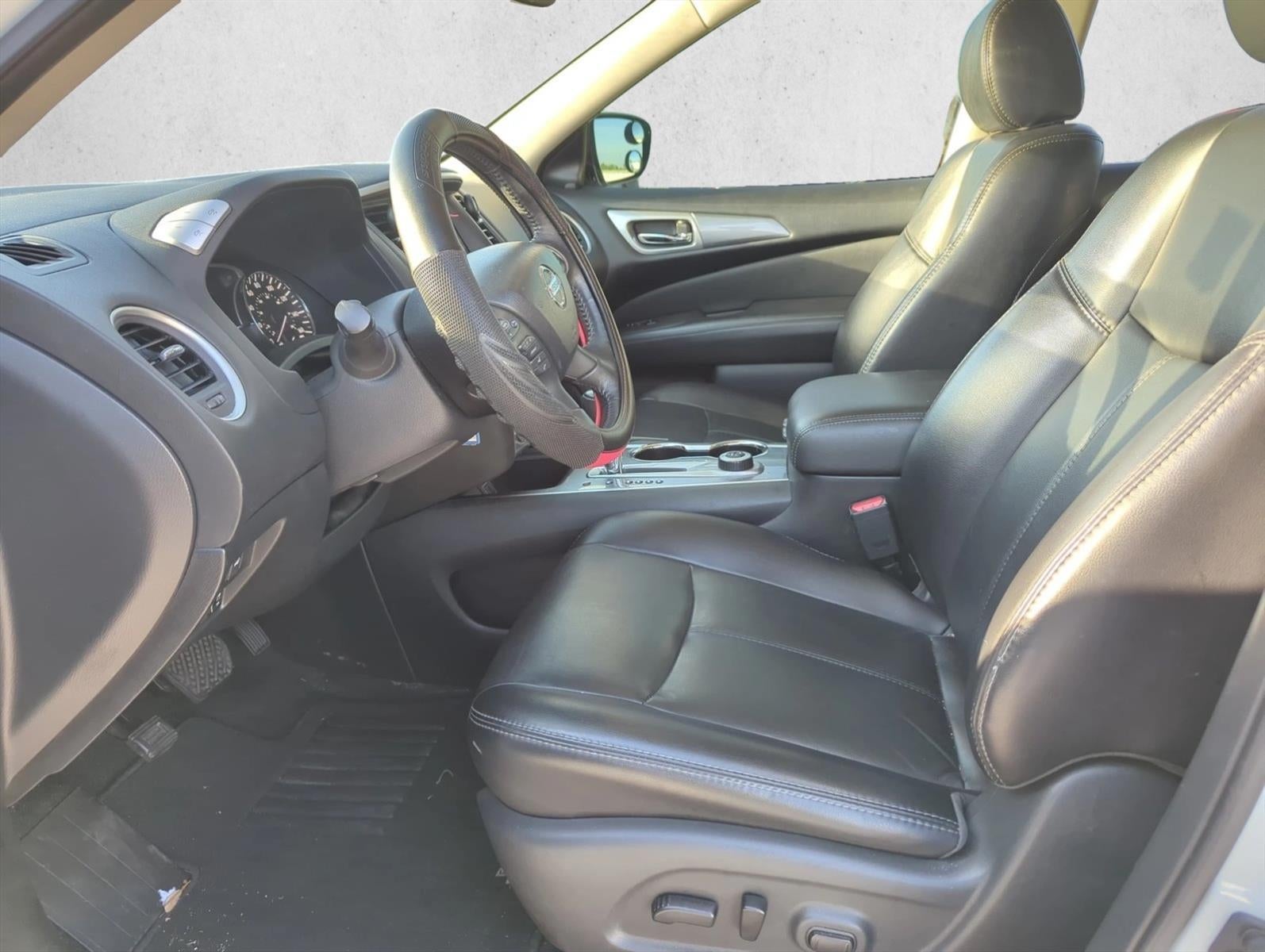 2018 Nissan Pathfinder 4x4 SL