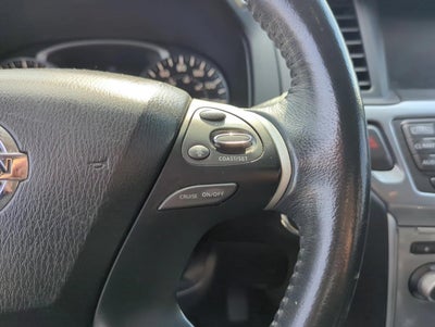 2018 Nissan Pathfinder FWD SL