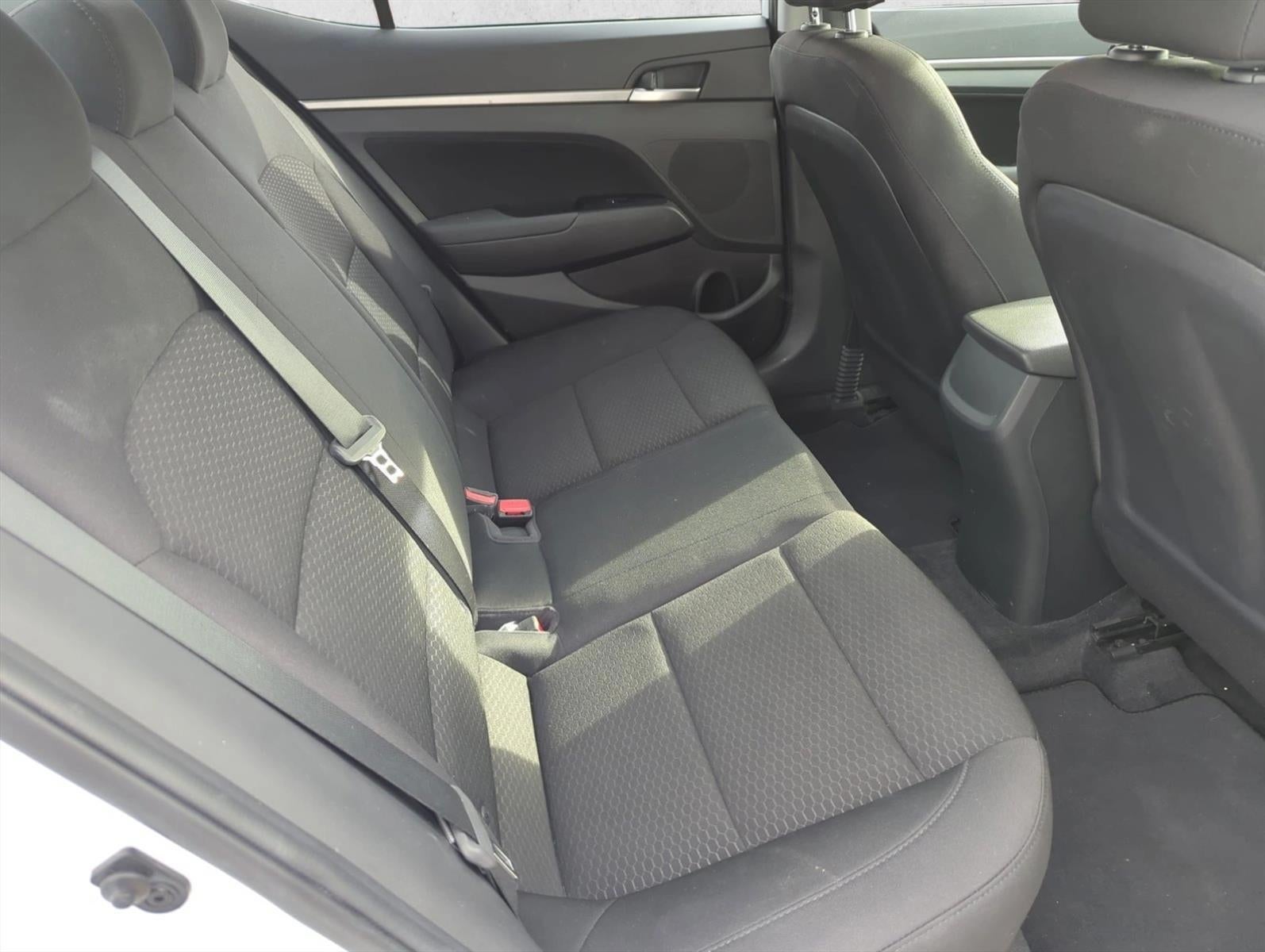 2019 Hyundai ELANTRA SEL Auto