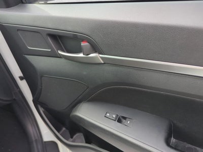 2019 Hyundai ELANTRA SEL Auto