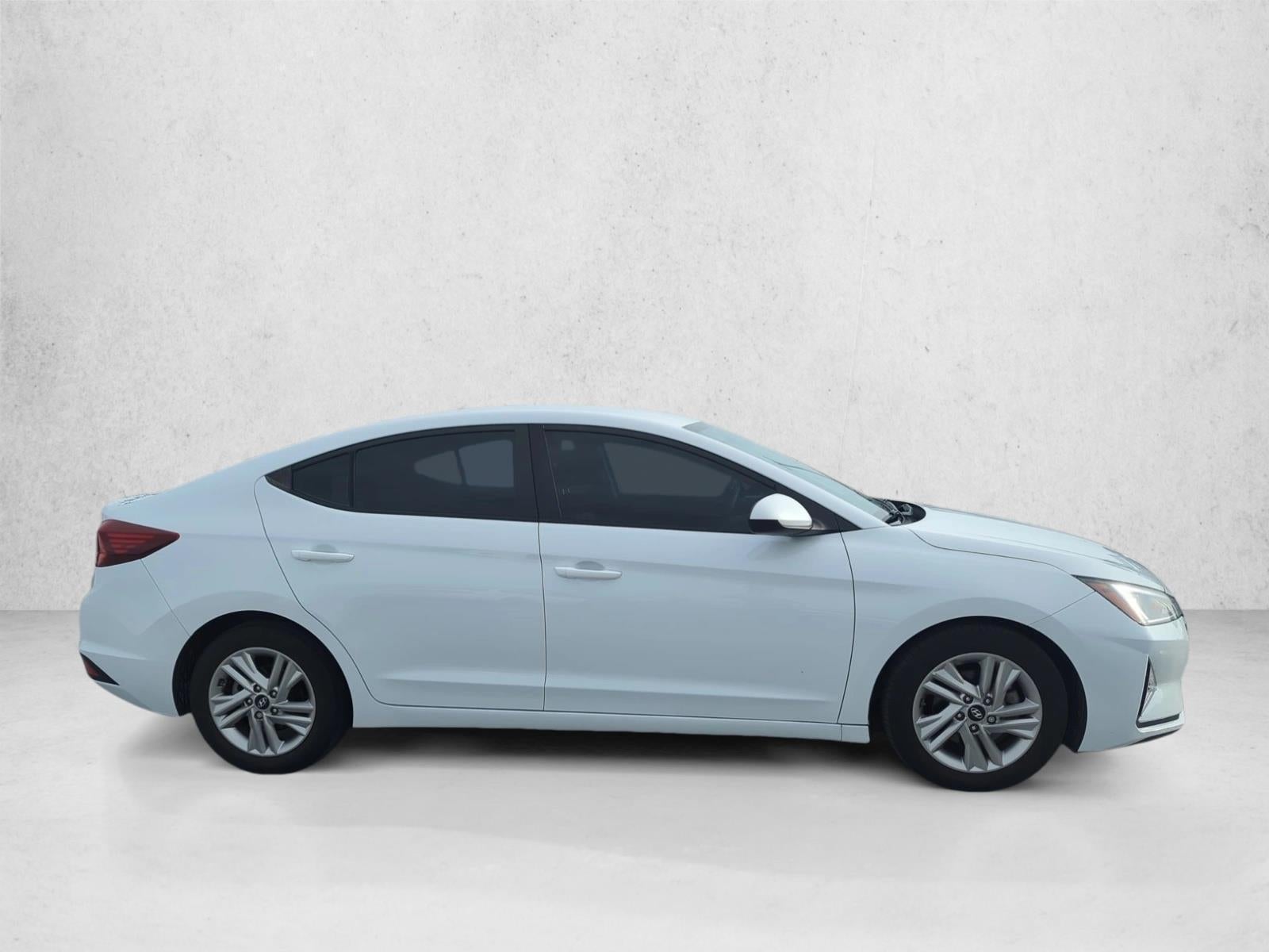 2019 Hyundai ELANTRA SEL Auto