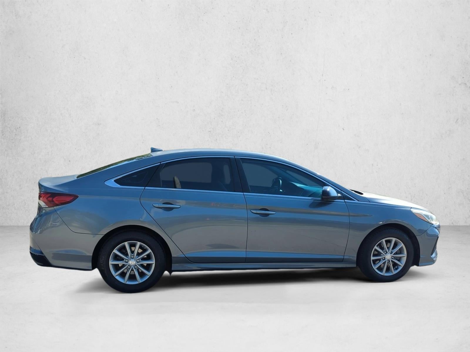 2018 Hyundai SONATA SE 2.4L