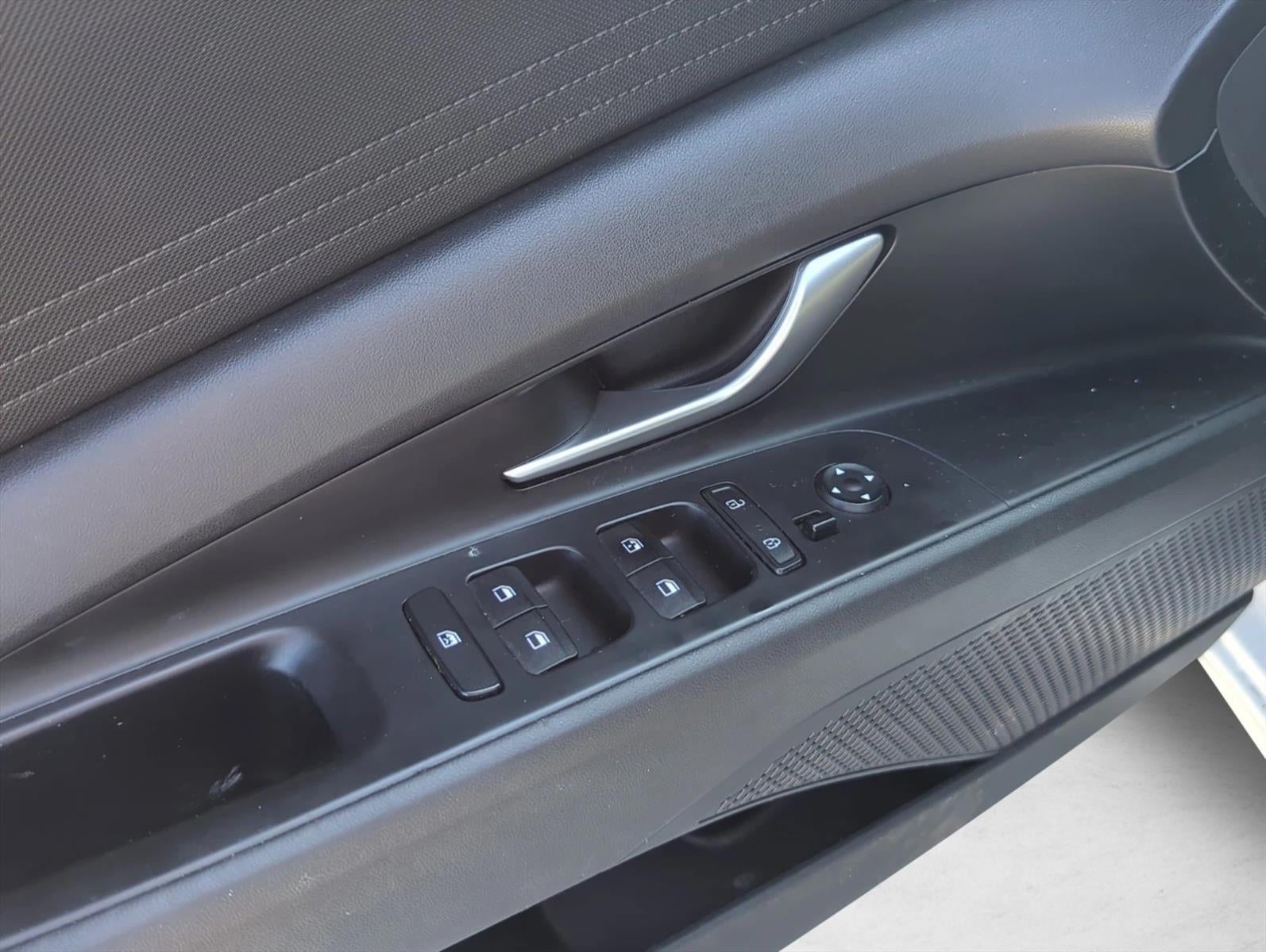 2021 Hyundai ELANTRA SEL IVT