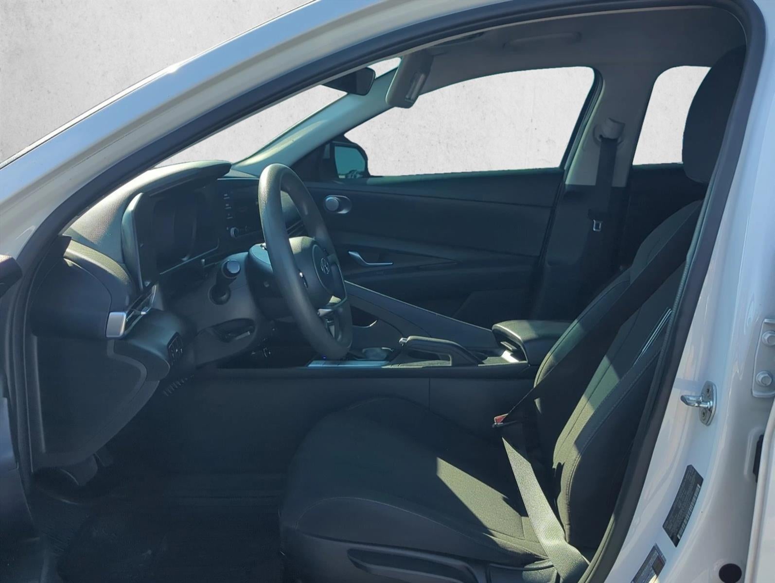 2021 Hyundai ELANTRA SEL IVT