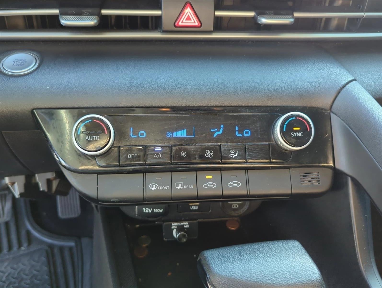 2021 Hyundai ELANTRA SEL IVT