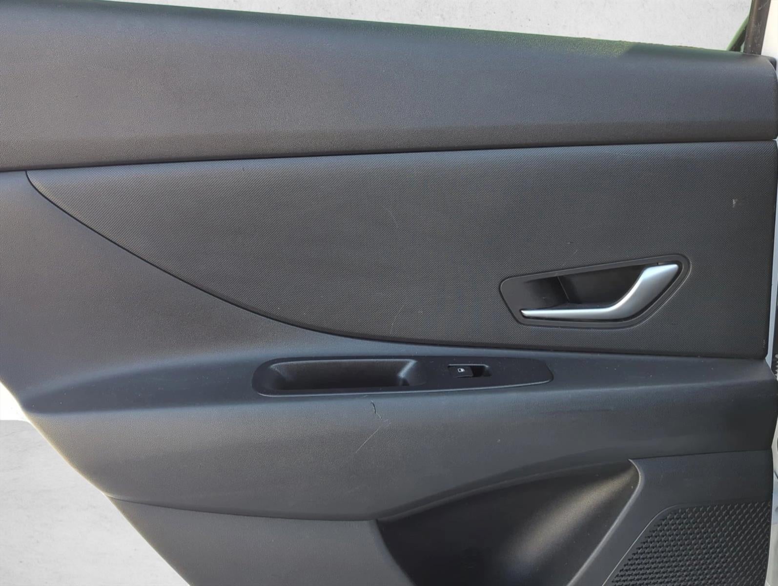 2021 Hyundai ELANTRA SEL IVT