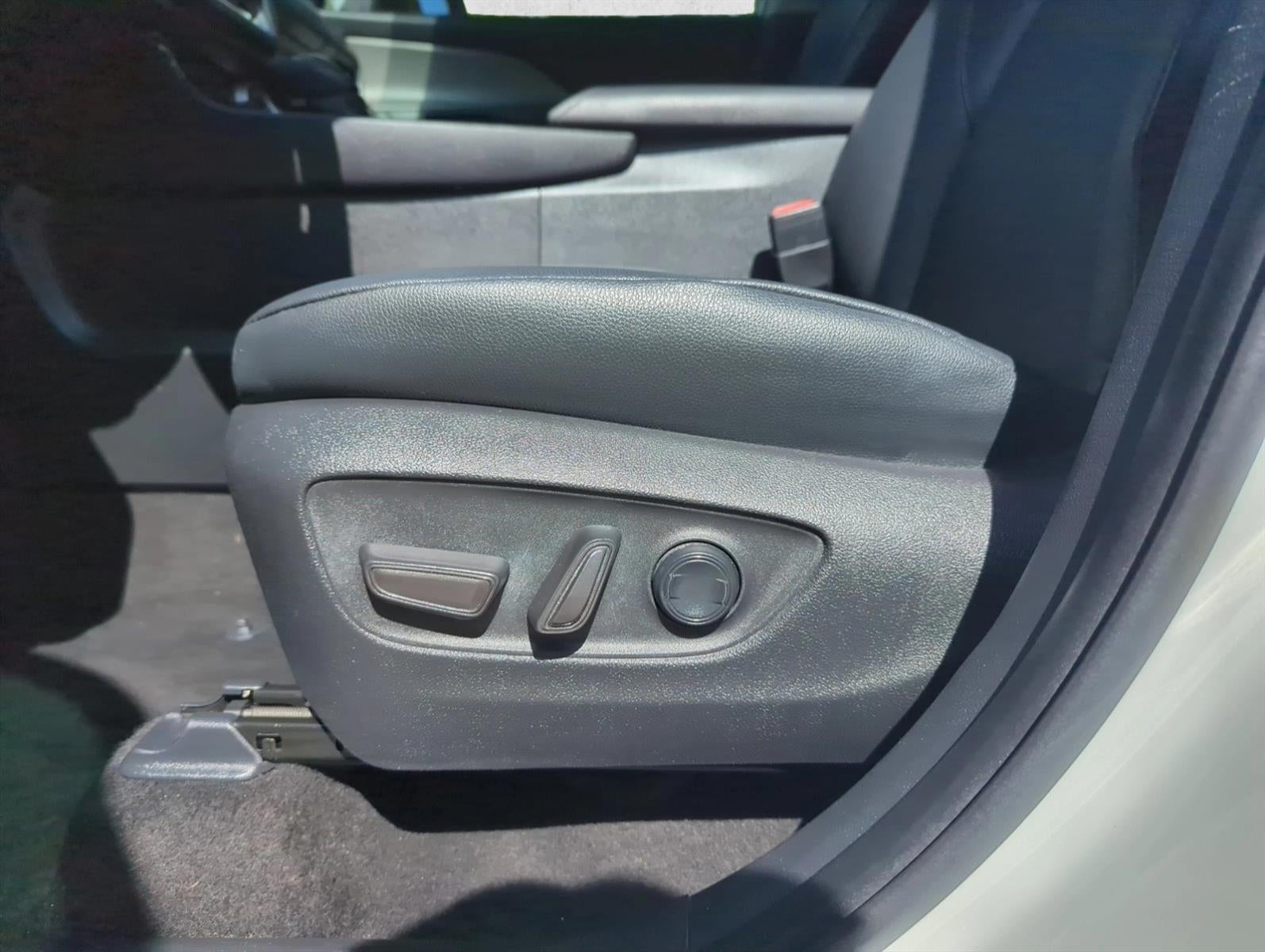 2024 Toyota Grand Highlander XLE FWD (Natl)