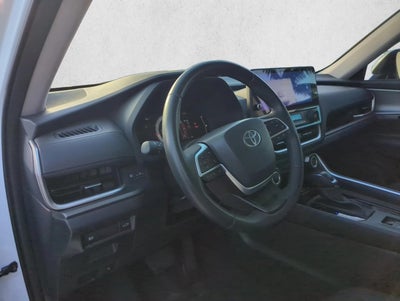 2025 Toyota Grand Highlander XLE FWD (Natl)