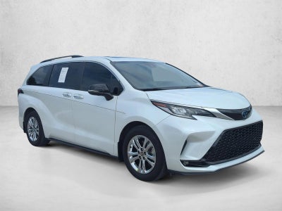 2023 Toyota Sienna XSE 25th Anniversary AWD 7-Passenger (Natl)