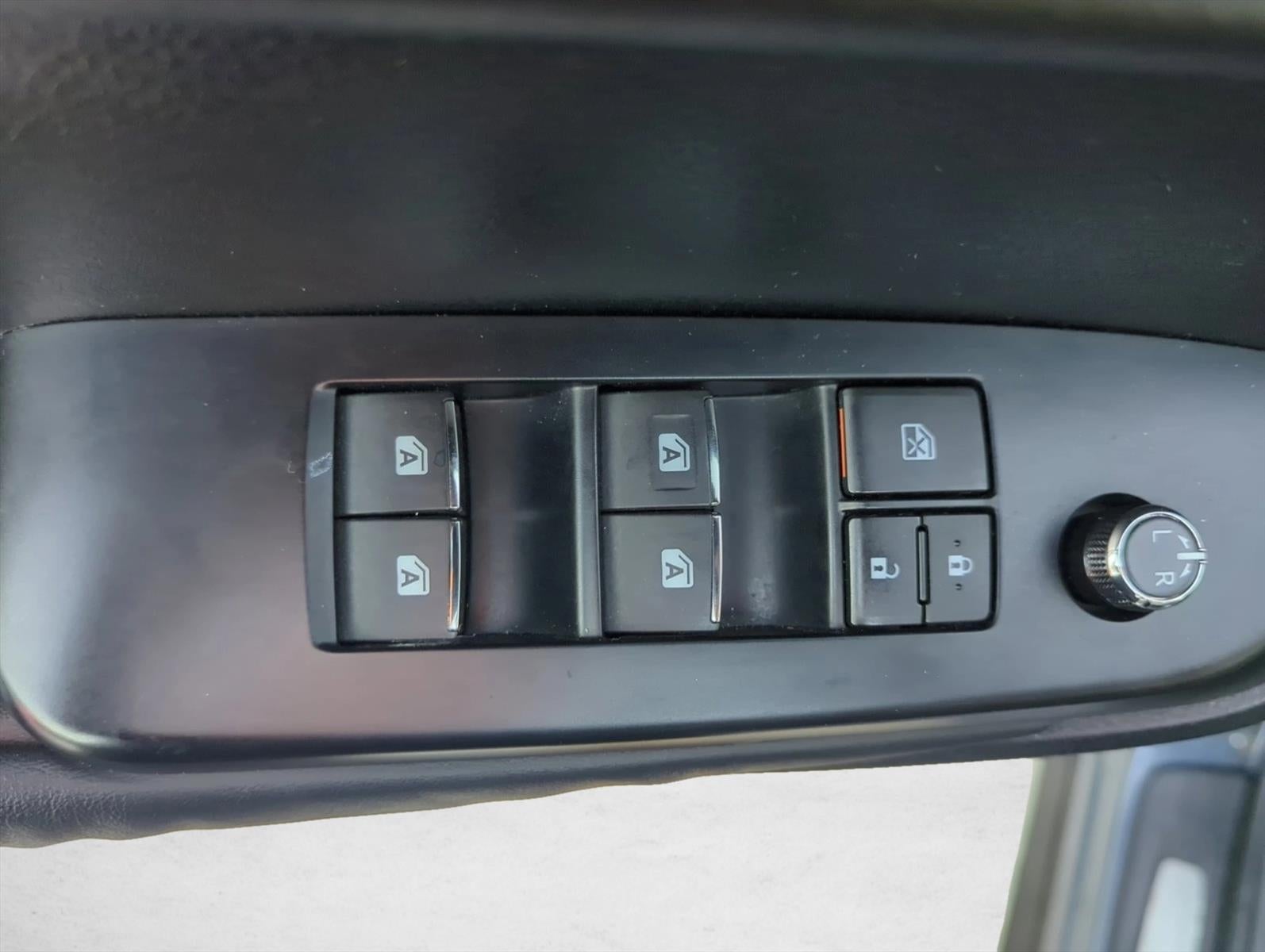 2014 Toyota Highlander AWD 4dr V6 Limited (SE)