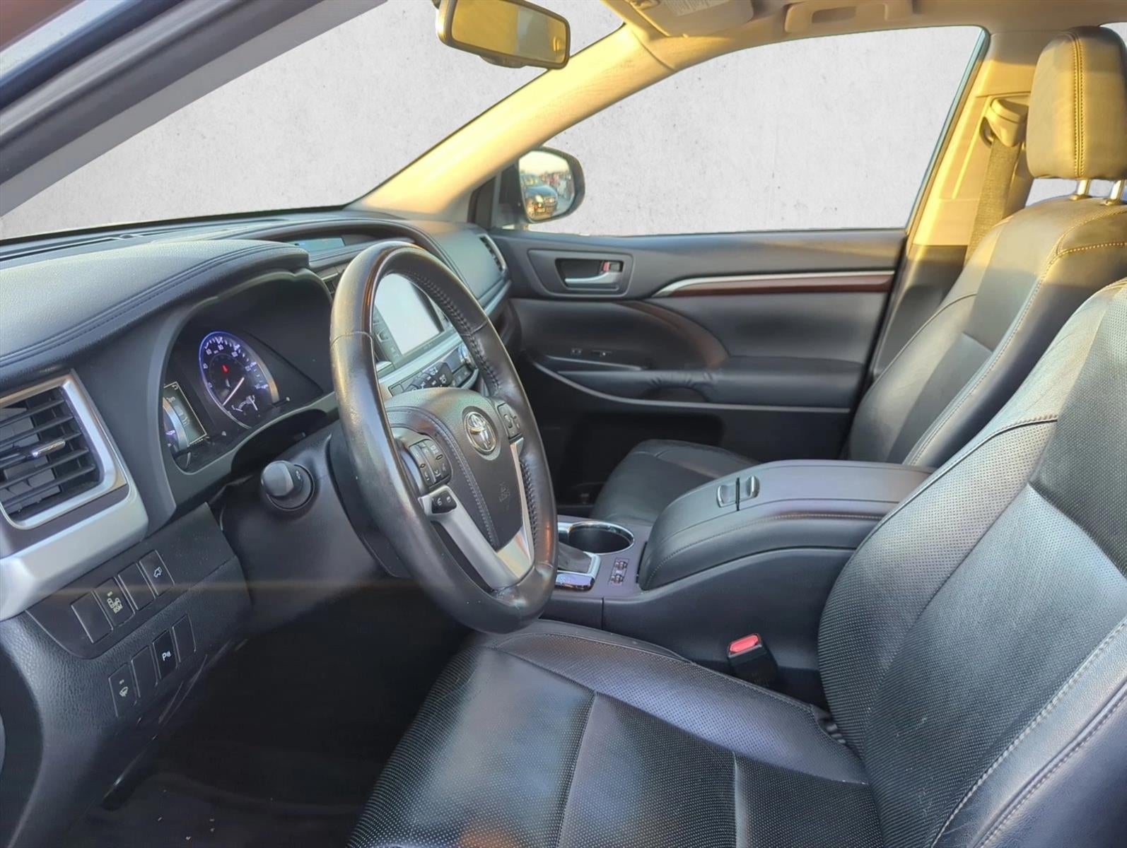 2014 Toyota Highlander AWD 4dr V6 Limited (SE)