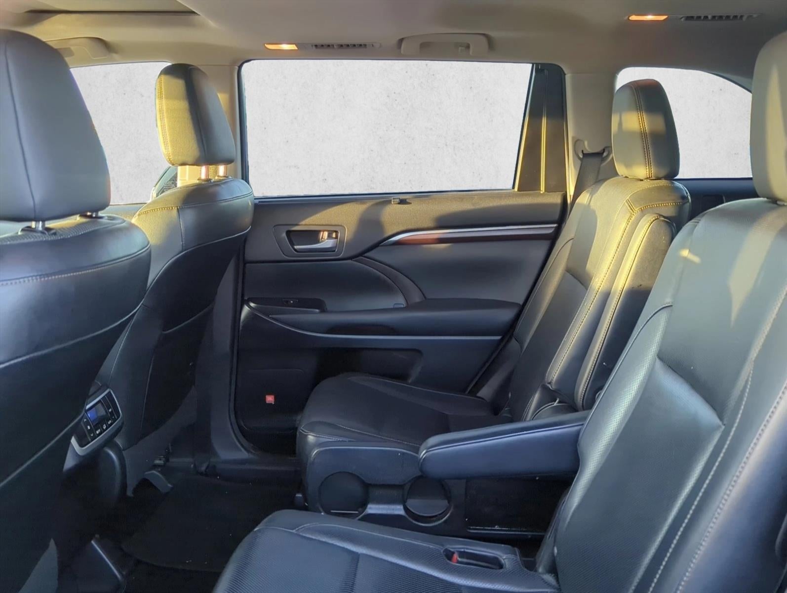 2014 Toyota Highlander AWD 4dr V6 Limited (SE)