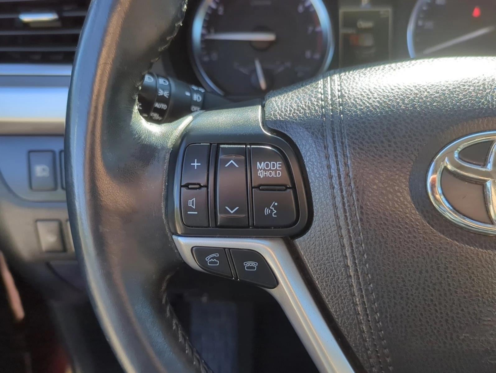 2016 Toyota Highlander AWD 4dr V6 Limited (Natl)