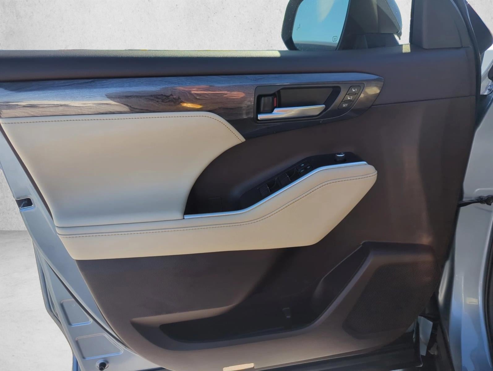 2021 Toyota Highlander Limited AWD (Natl)