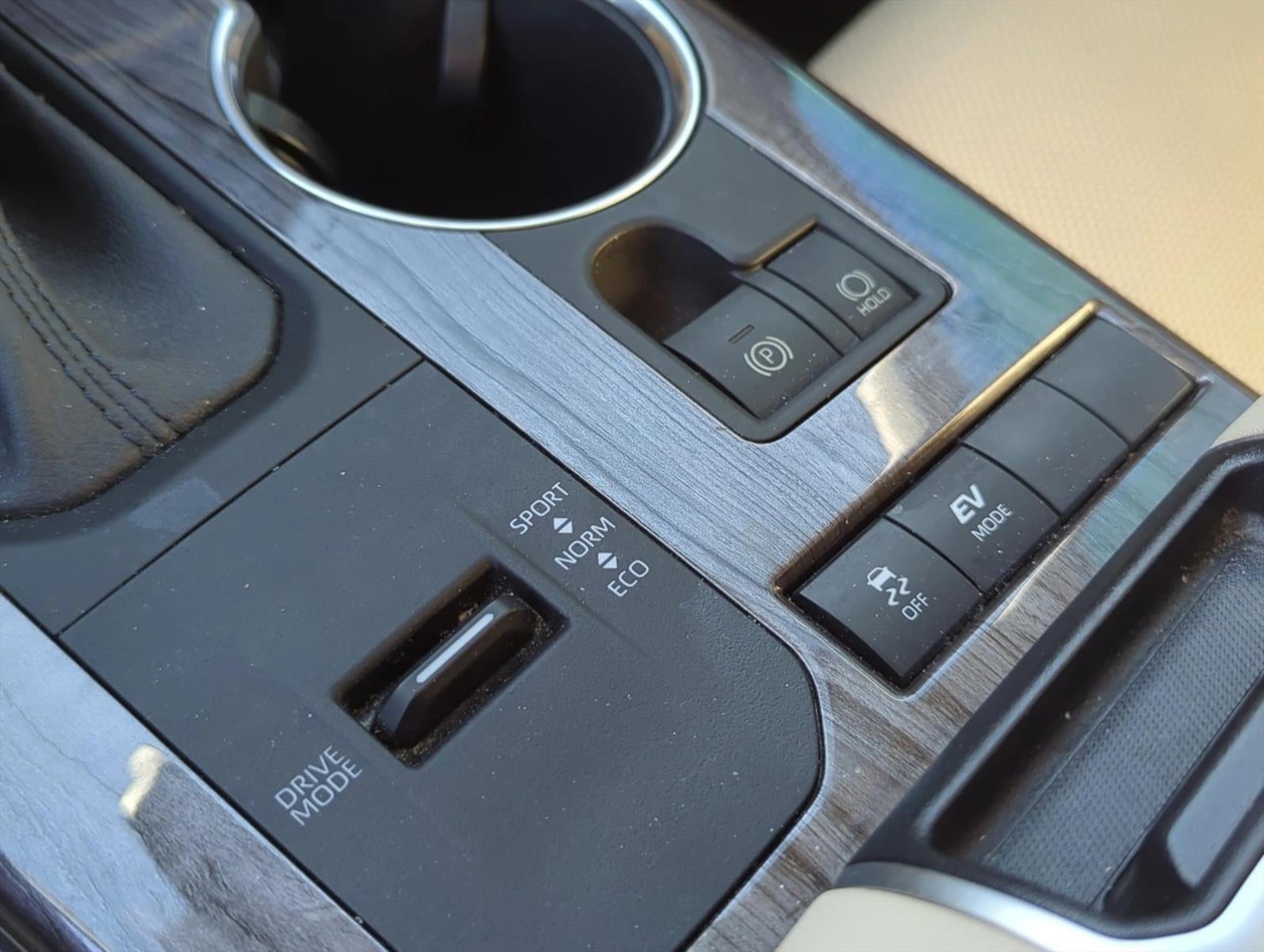 2021 Toyota Highlander Hybrid Platinum FWD (Natl)