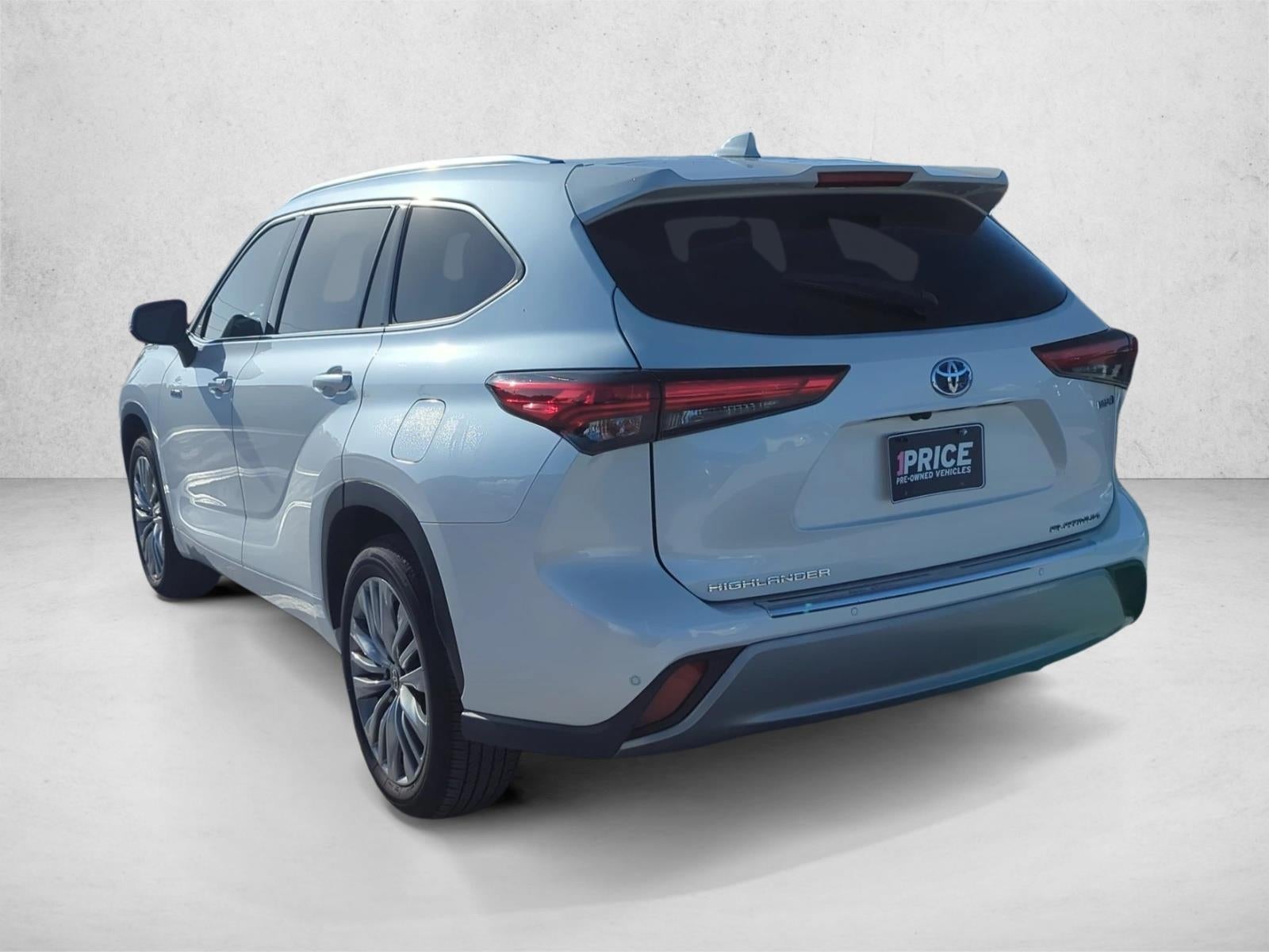 2021 Toyota Highlander Hybrid Platinum FWD (Natl)