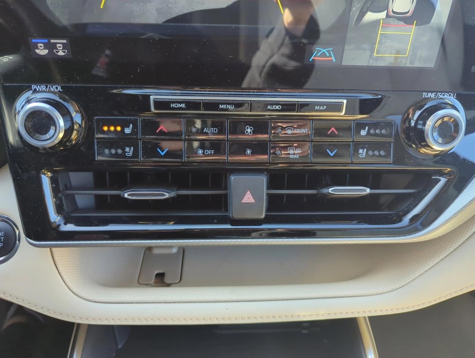 2022 Toyota Highlander Platinum AWD (Natl)