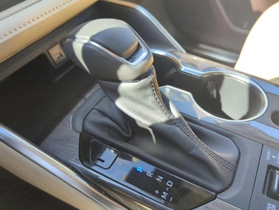 2022 Toyota Highlander Platinum AWD (Natl)