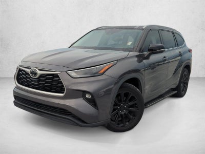 2022 Toyota Highlander XLE FWD (Natl)