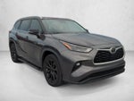 2022 Toyota Highlander XLE FWD (Natl)