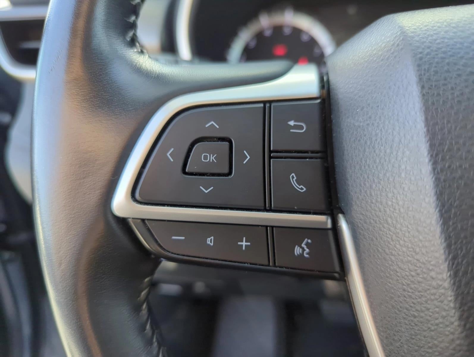 2023 Toyota Highlander XLE FWD (Natl)