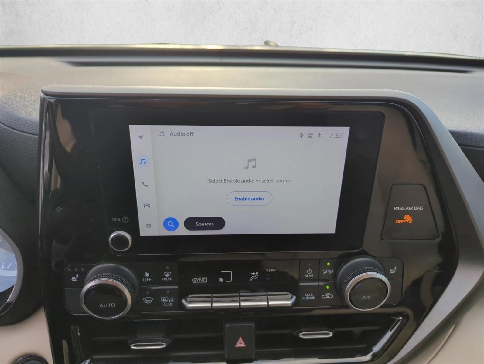 2023 Toyota Highlander XLE FWD (Natl)