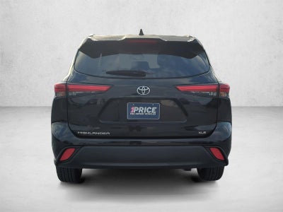 2023 Toyota Highlander XLE FWD (Natl)