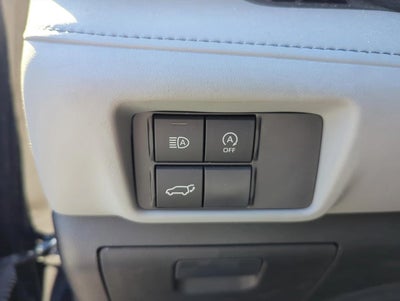 2023 Toyota Highlander XLE FWD (Natl)
