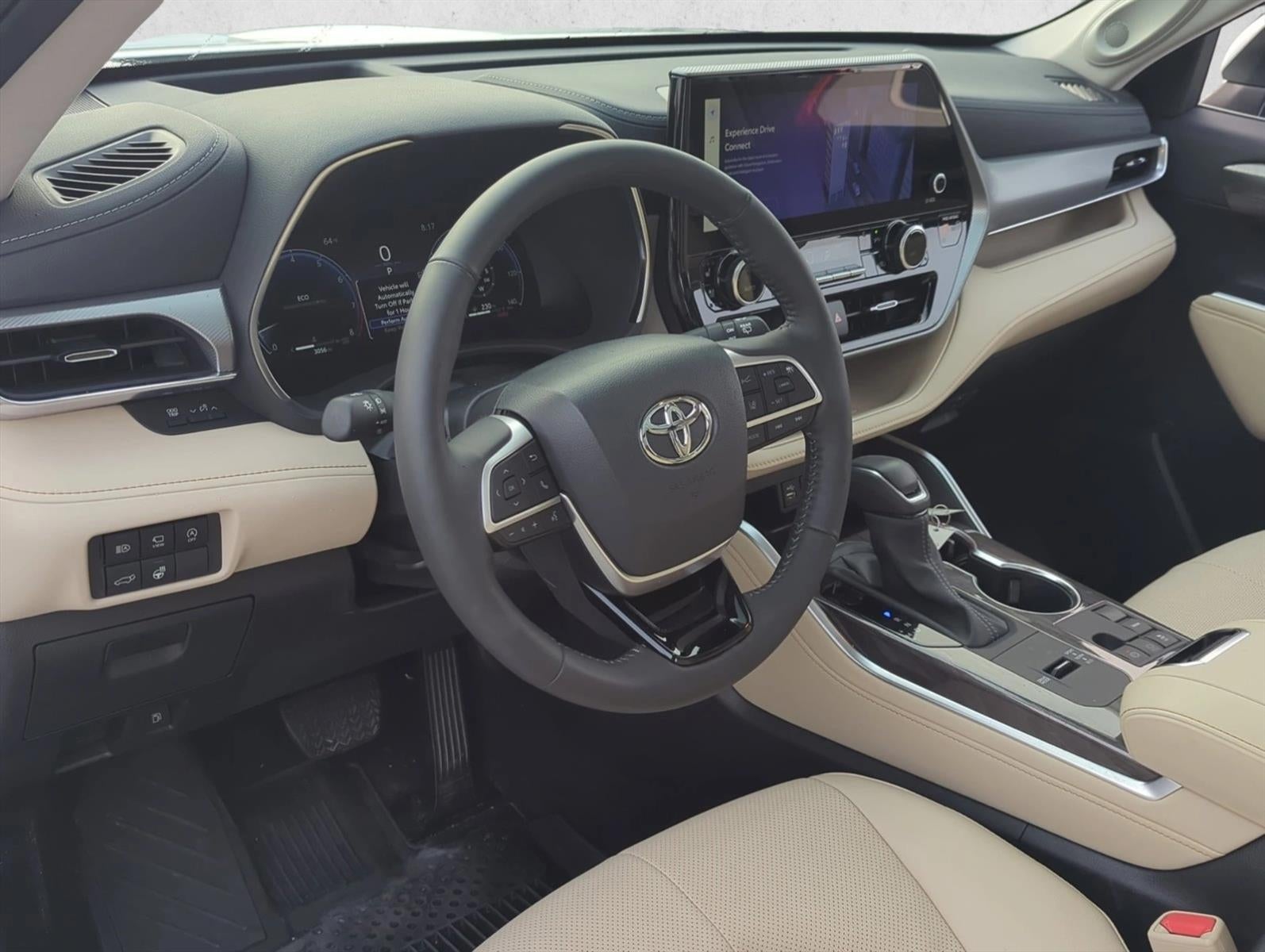 2024 Toyota Highlander Platinum FWD (Natl)