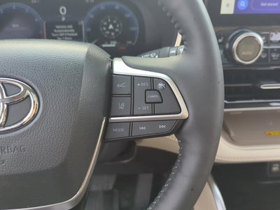 2024 Toyota Highlander Platinum FWD (Natl)
