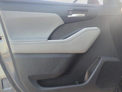 2023 Toyota Highlander XLE AWD (Natl)