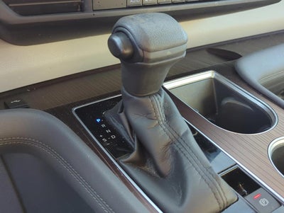 2022 Toyota Sienna LE FWD 8-Passenger (Natl)