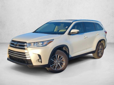 2019 Toyota Highlander XLE V6 FWD (Natl)